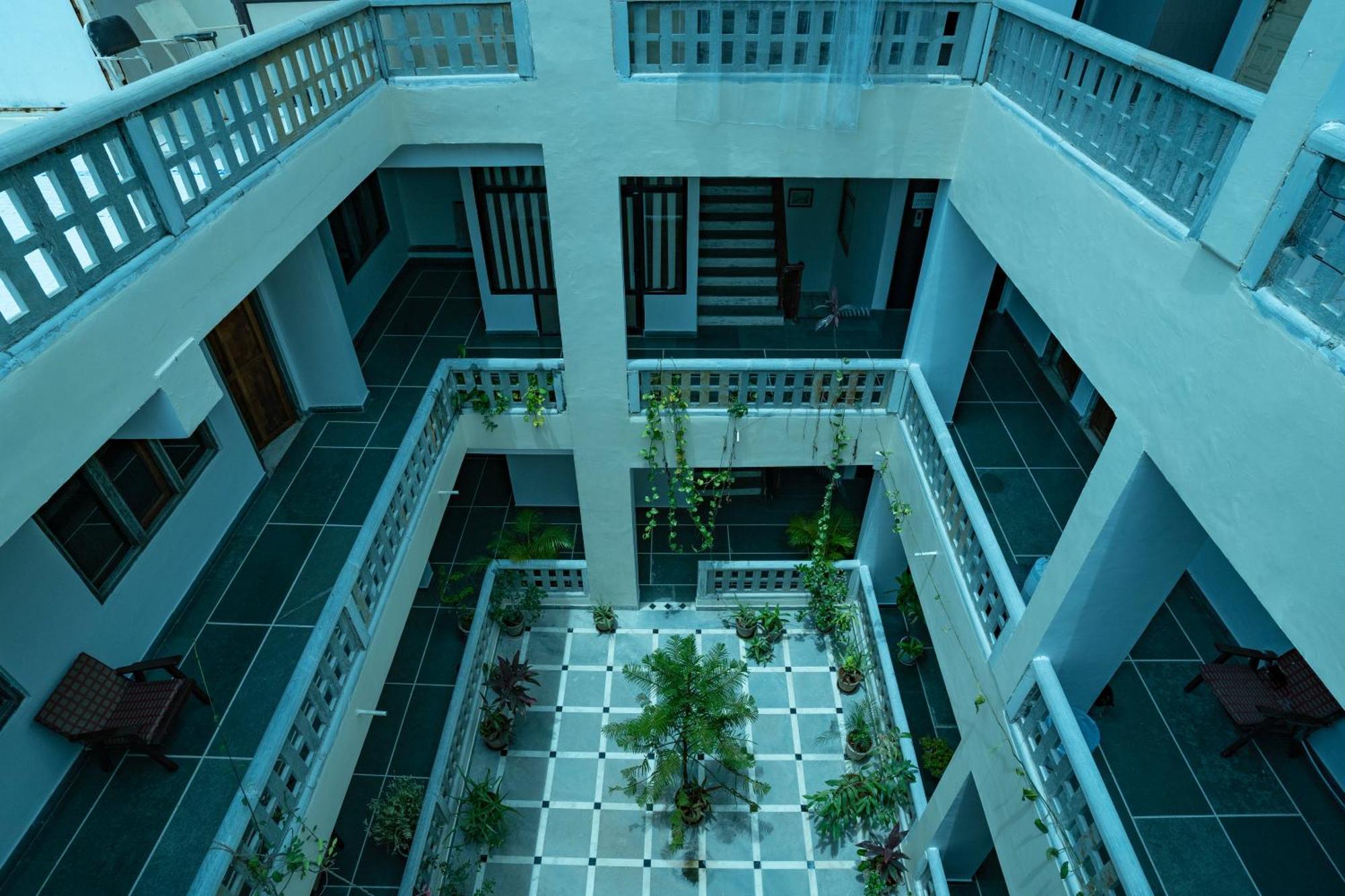 Tripli Hotels Shiv Villas Udaipur Luaran gambar