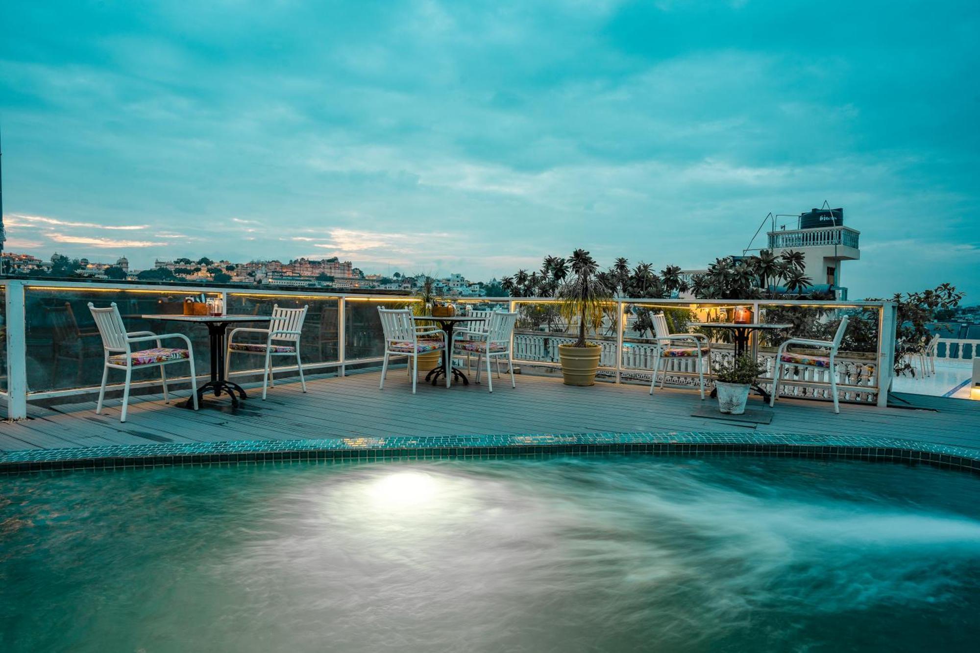 Tripli Hotels Shiv Villas Udaipur Luaran gambar