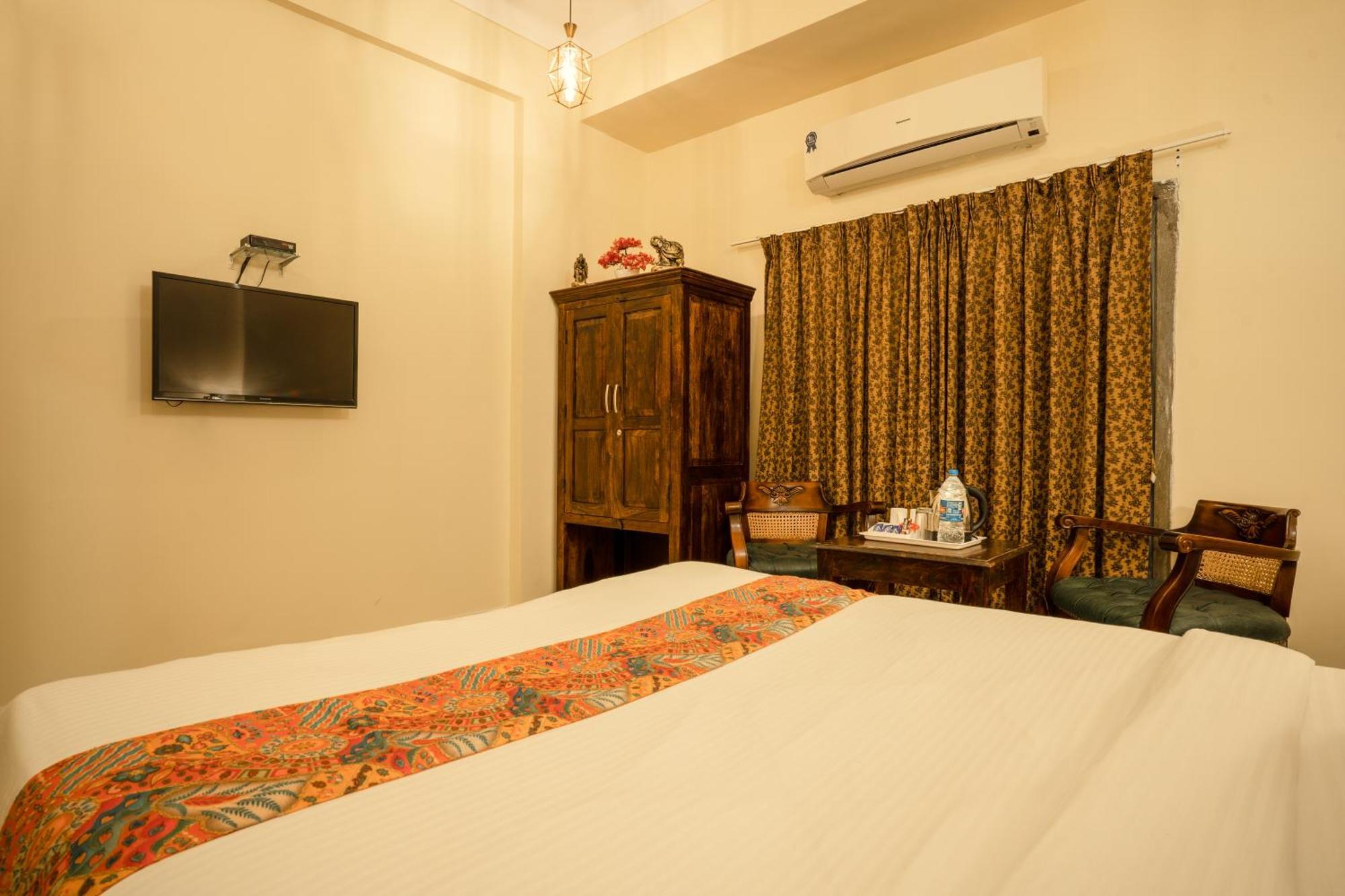 Tripli Hotels Shiv Villas Udaipur Luaran gambar