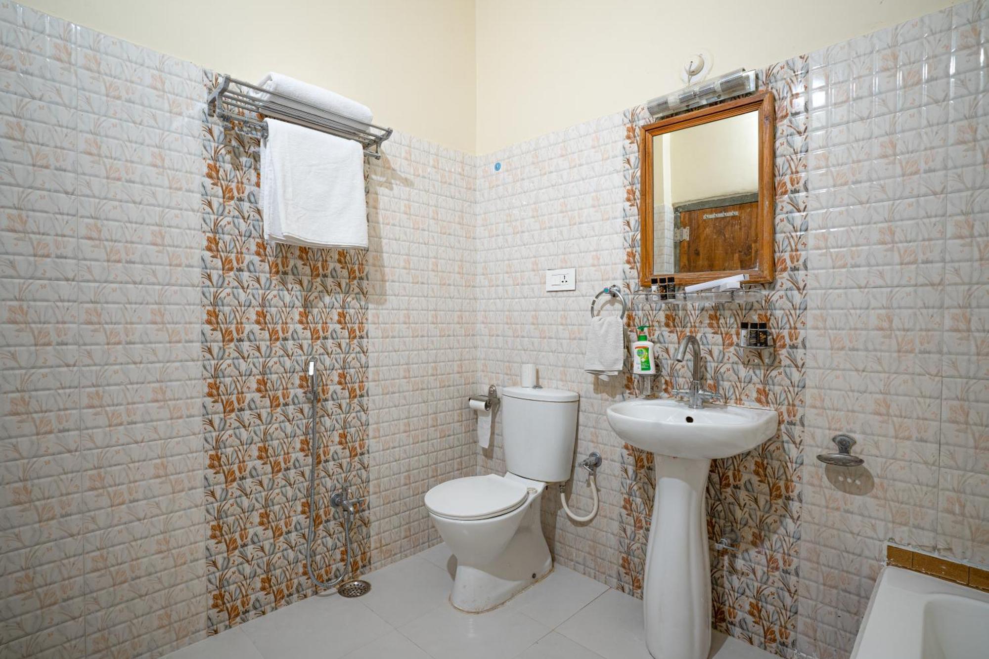 Tripli Hotels Shiv Villas Udaipur Luaran gambar