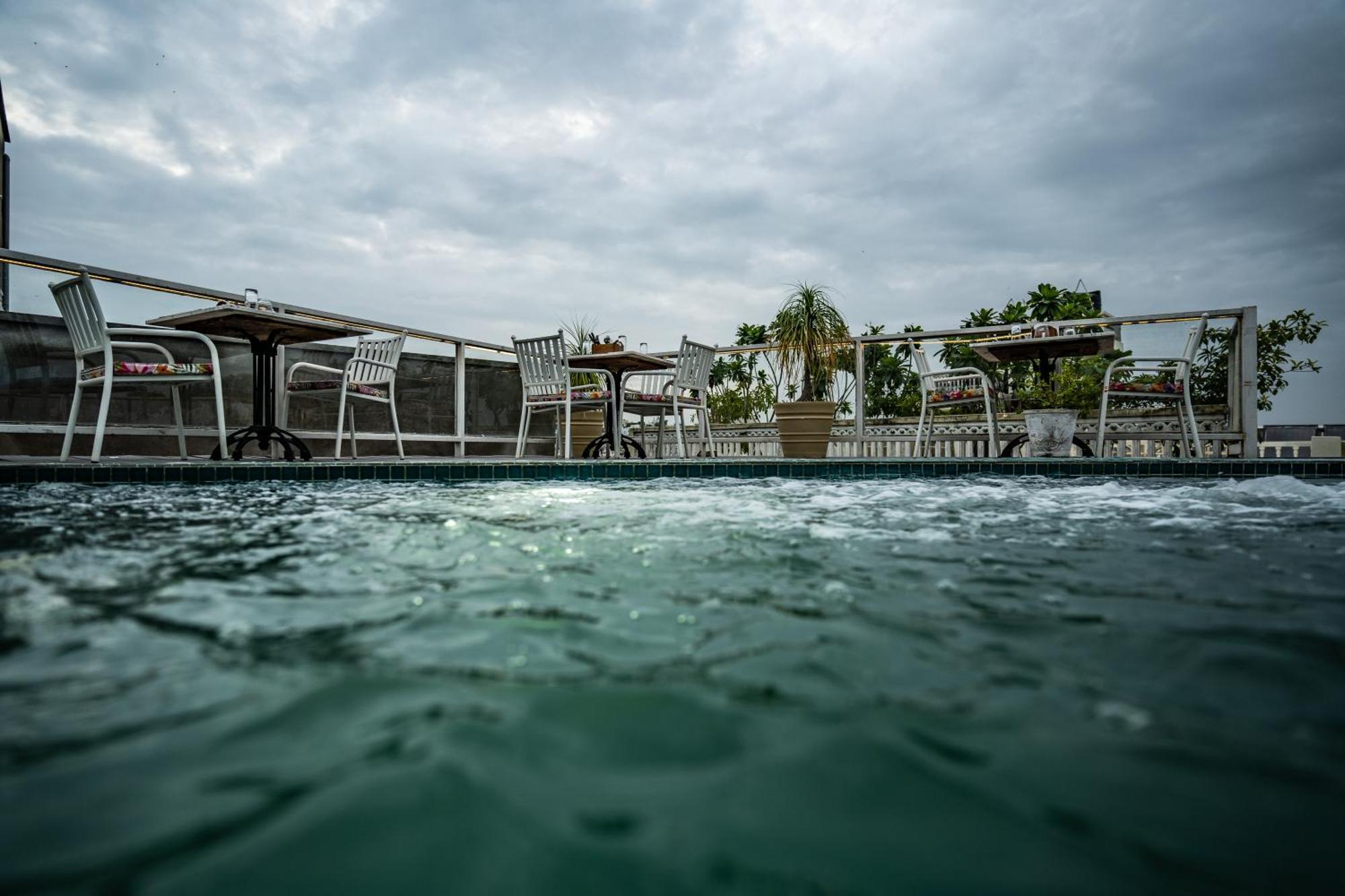 Tripli Hotels Shiv Villas Udaipur Luaran gambar