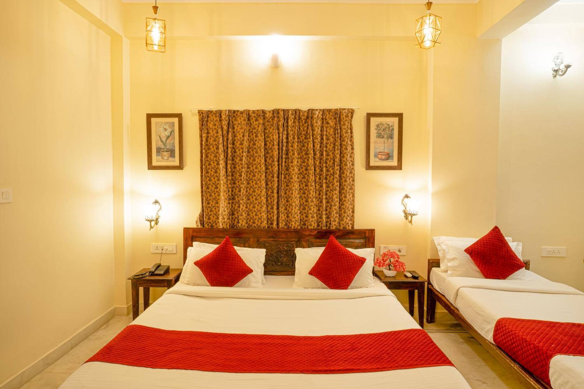 Tripli Hotels Shiv Villas Udaipur Luaran gambar
