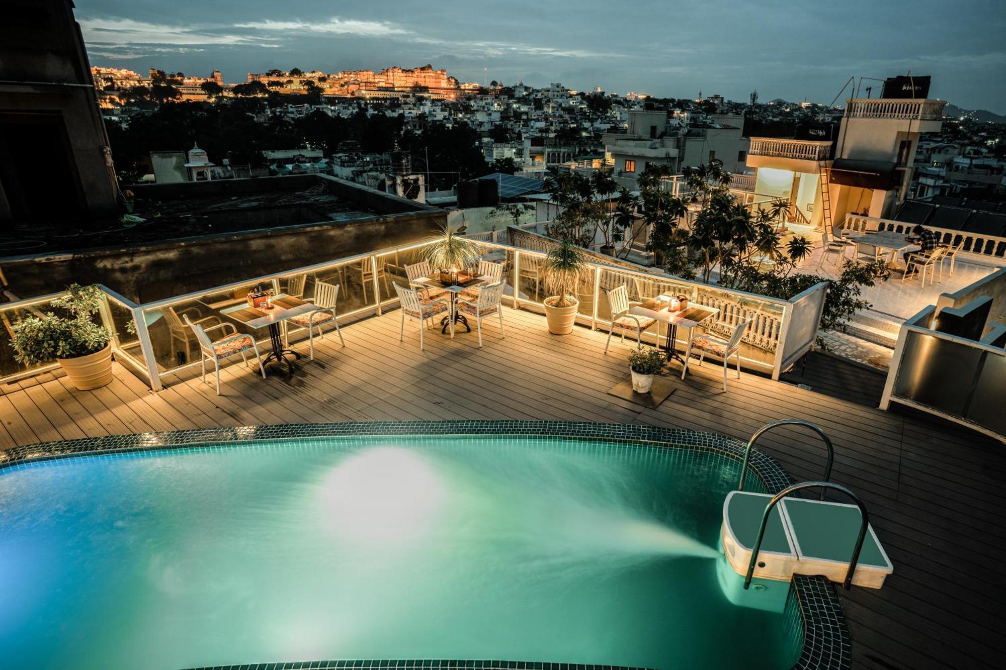 Tripli Hotels Shiv Villas Udaipur Luaran gambar